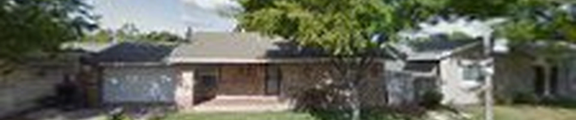 Alba's Roofing
