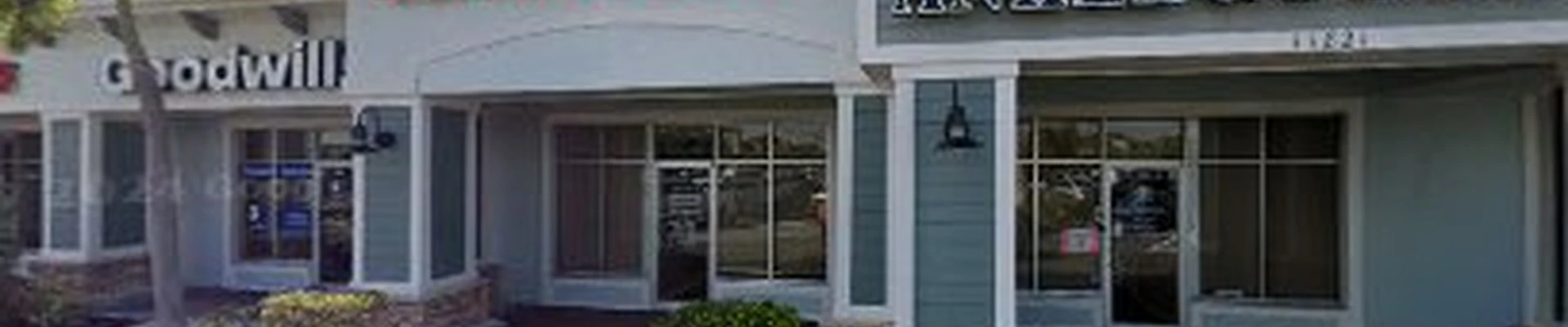 Contractor of North Port & Fence Builder , Patio