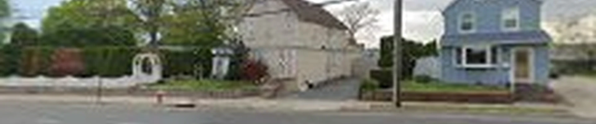 Four Seasons Landscaping & Tree Service