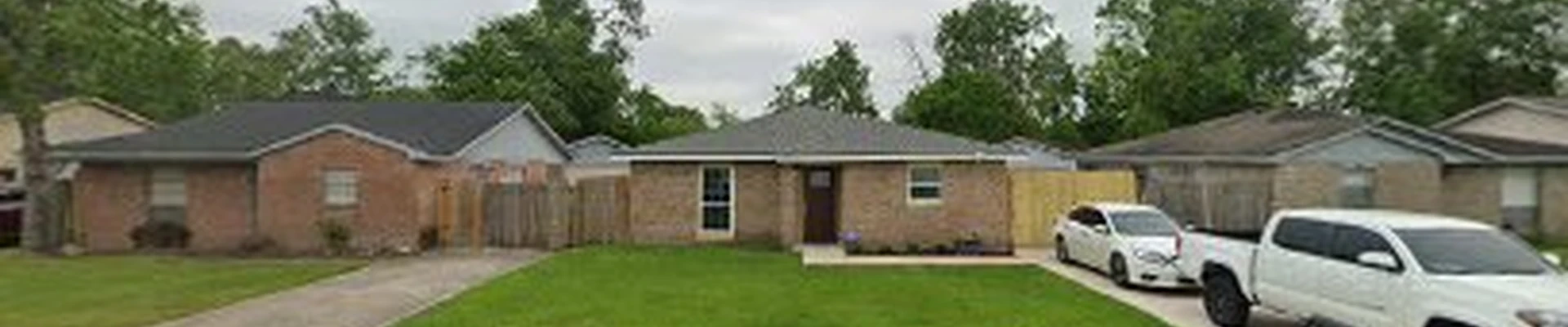 Seals Lawn, Landscaping and Tree Services