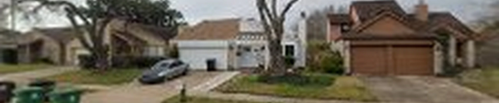 2 Gals Landscaping and Construction LLC