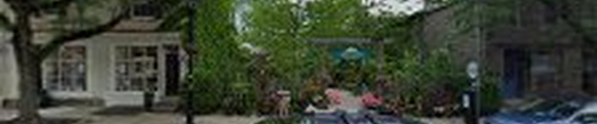 Laurel Hill Gardens