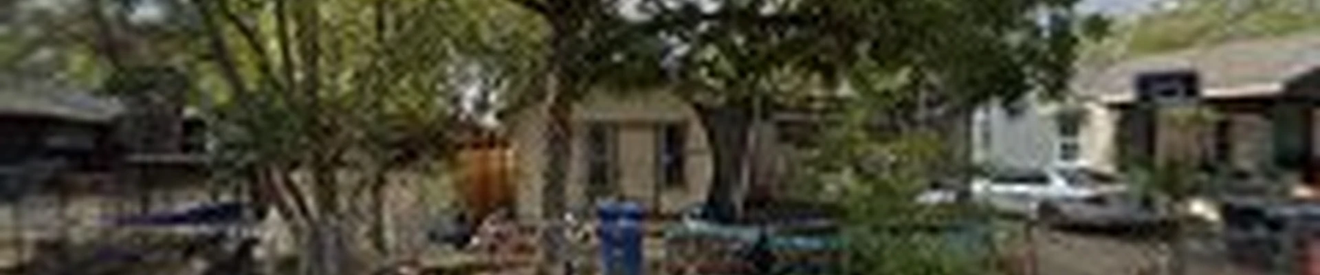 Longoria Lawn and Landscaping