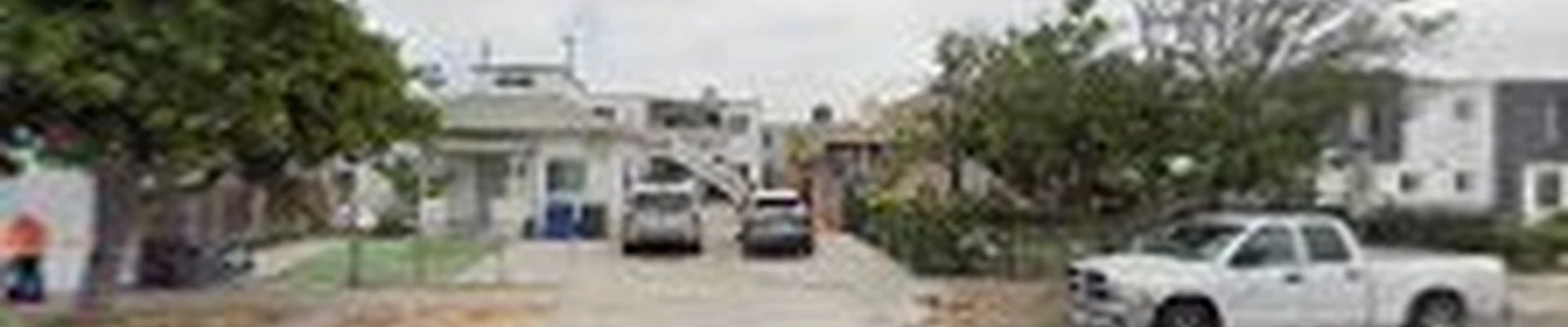 Reyes Landscape INC