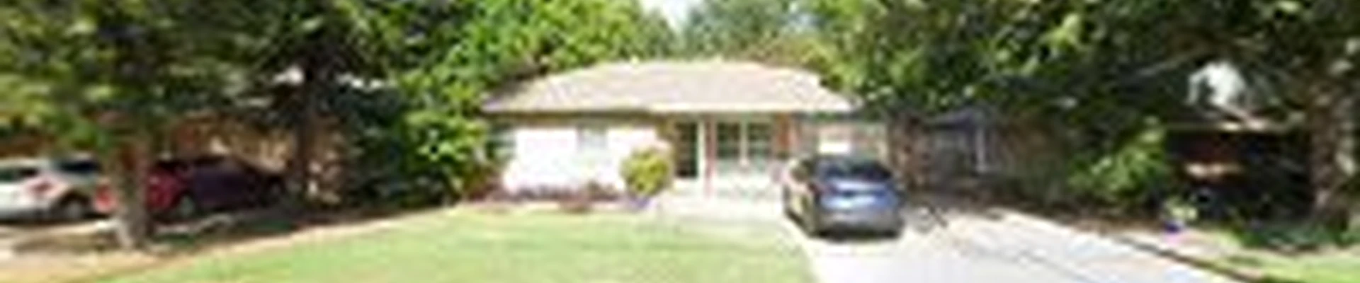 LawnStarter - Dallas Landscaping