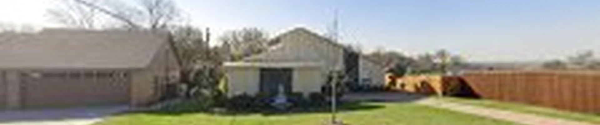 LawnStarter - Fort Worth Landscaping