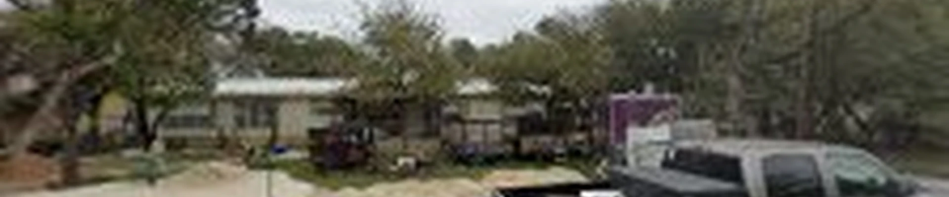Lopez landscaping & tree service LLC