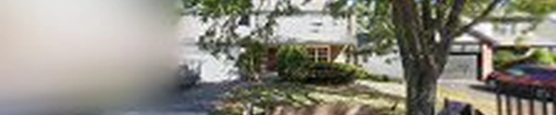 Lawn Design & Landscape Services.
