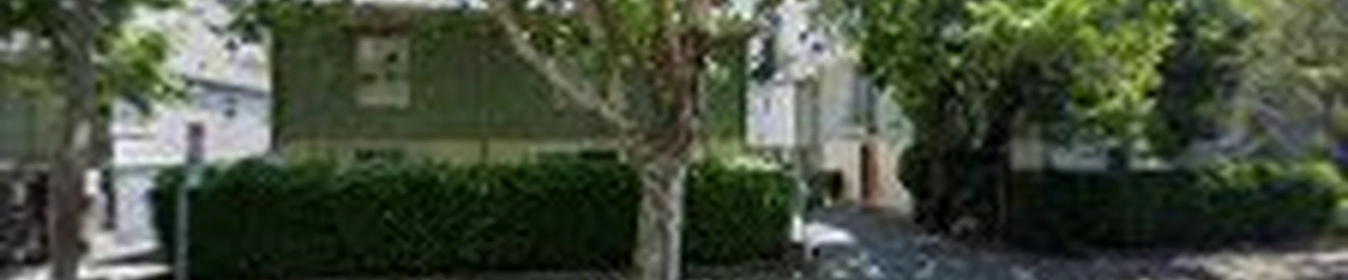 J & R Landscaping and Construction