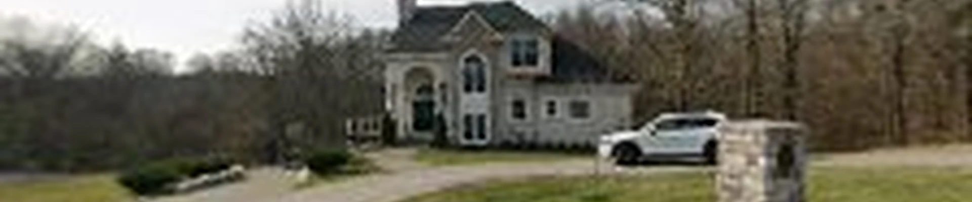 Smith's Lawn and Landscape