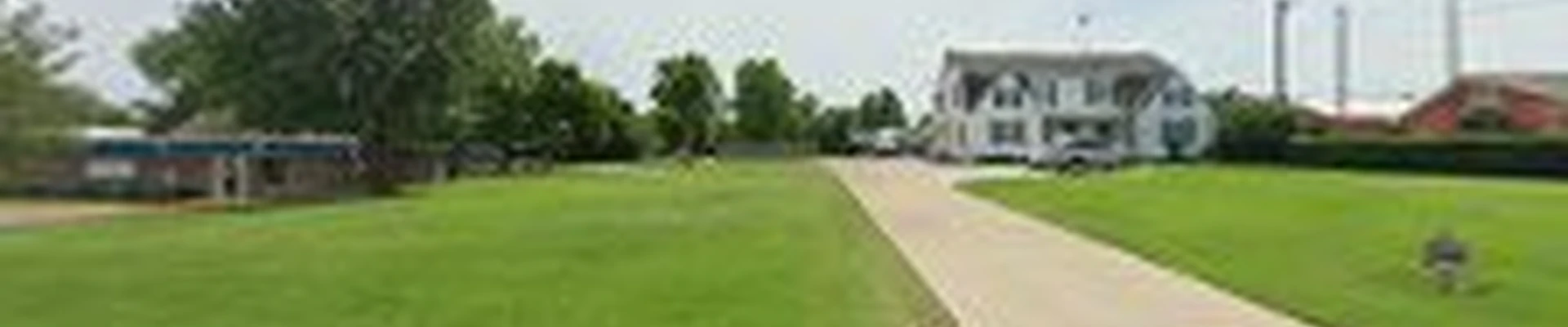 Serna lawn care and landscaping and tree service LLC