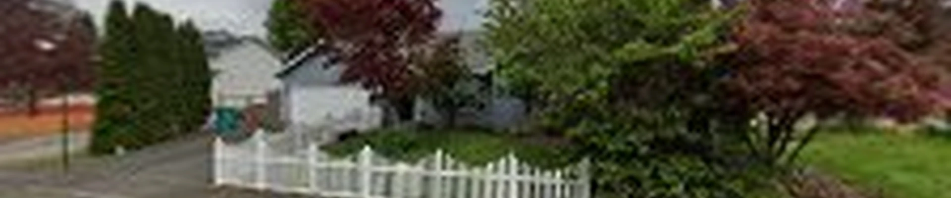 Landscaping/Lawn Care Where The Grass Is Greener