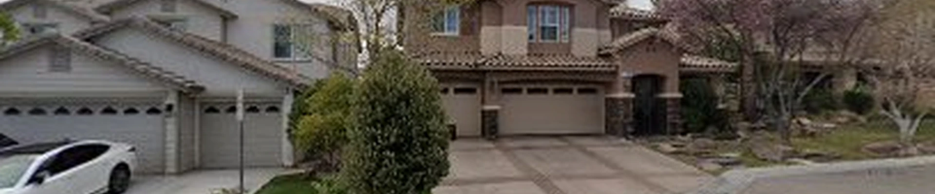 Oak Creek Lawn & Landscape