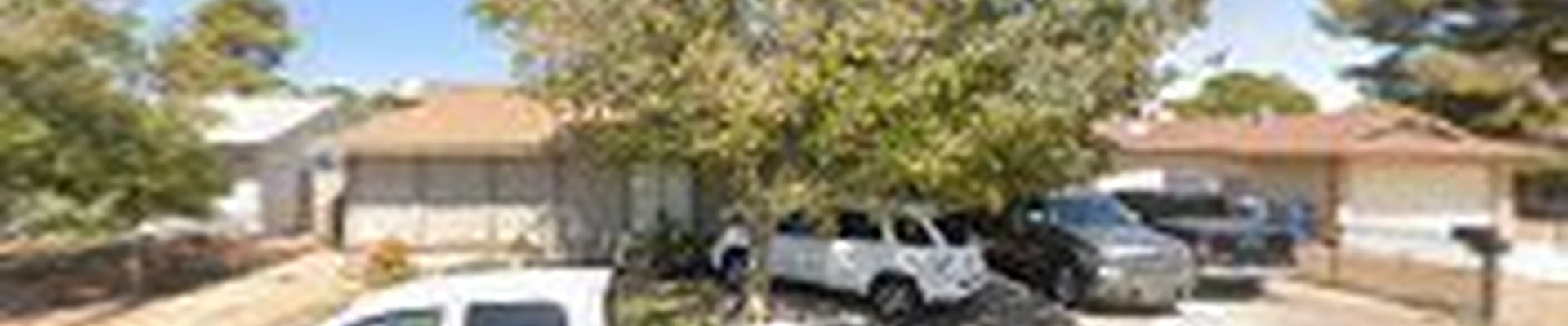 Robles Lawn Services