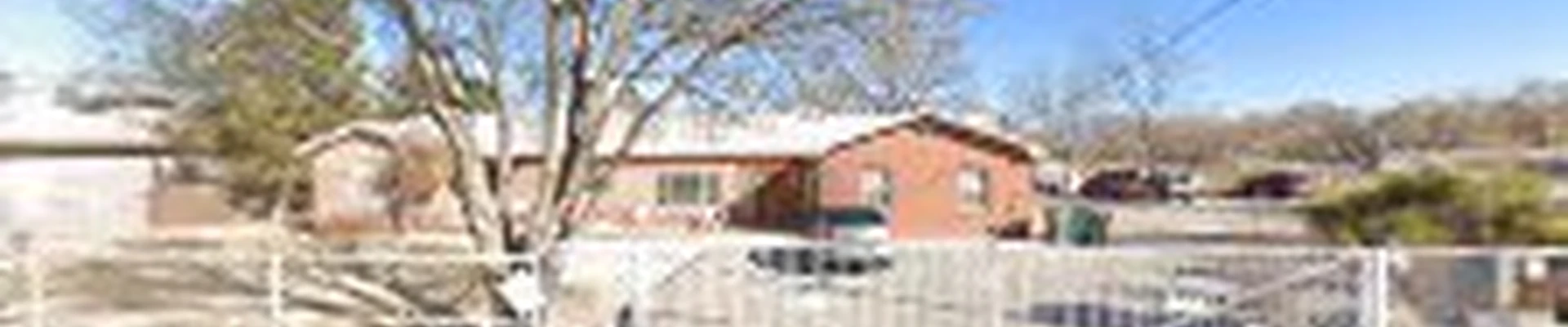 Desert Gardens Outdoor Services, Inc.