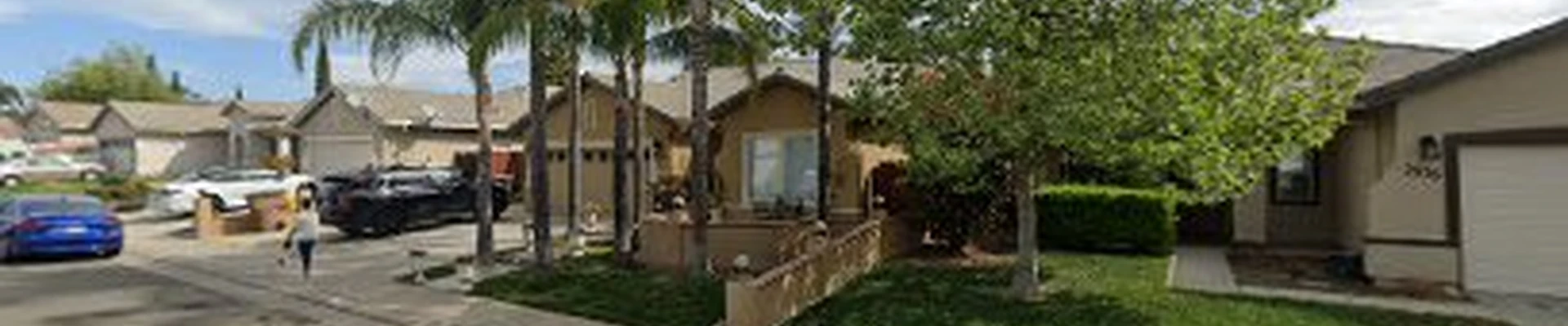 RIVER ROCK LANDSCAPING