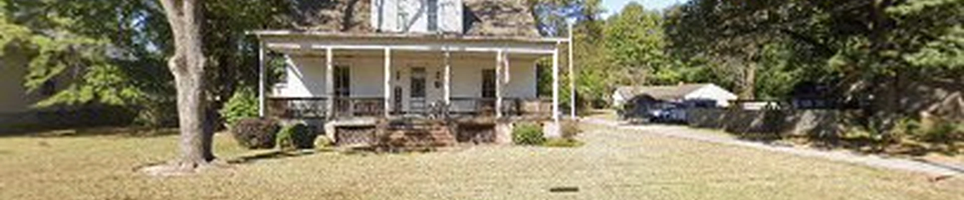 Southern Landscapes Lawn and Property Maintenance LLC.