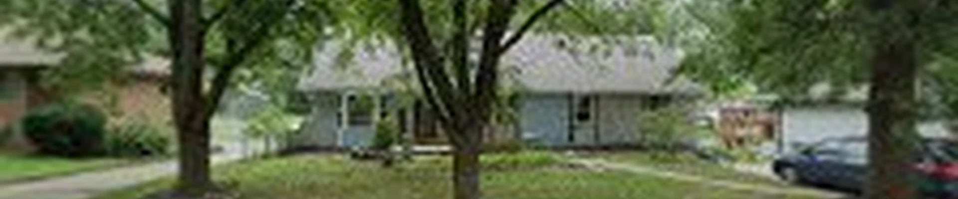 Crowne Lawns LLC