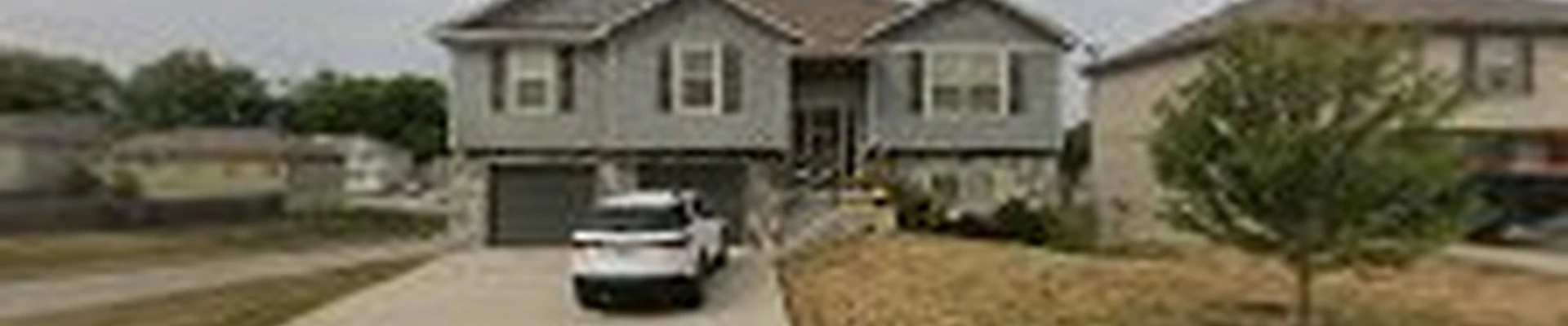 Pro Cut Lawn & Landscaping LLC