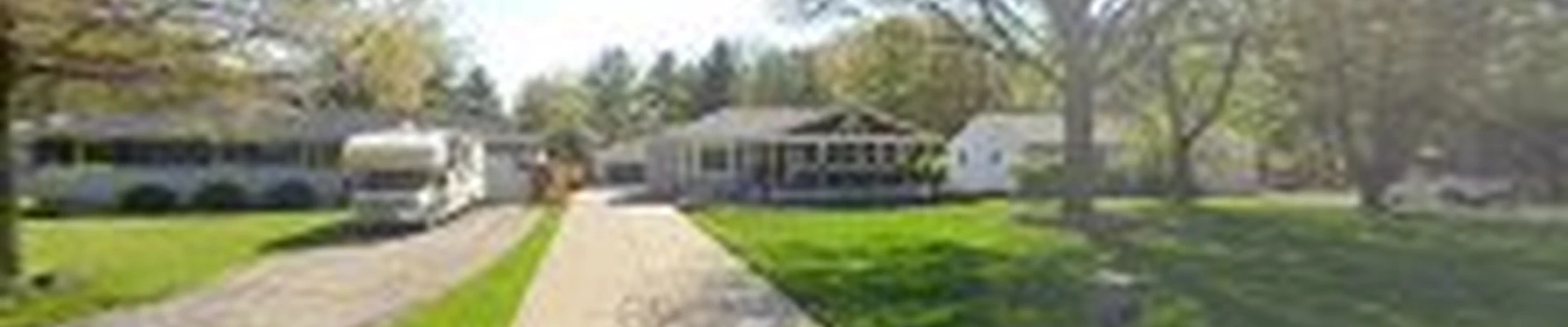 Simply Green Landscaping and Snow Plowing LLC