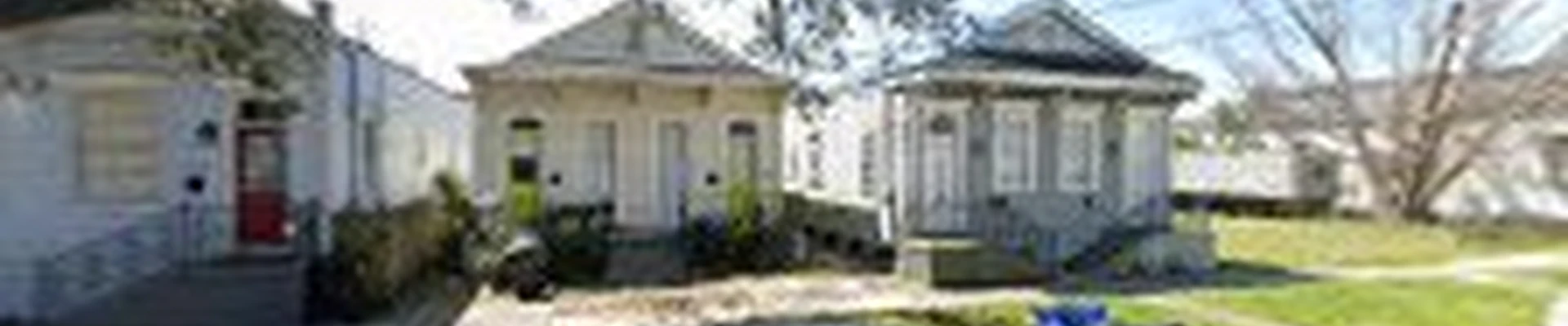 LawnStarter Lawn Care Service
