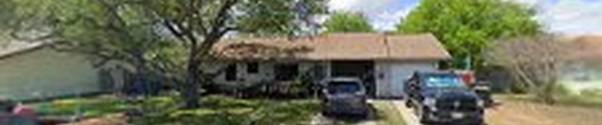 Molina Lawn and landscaping services