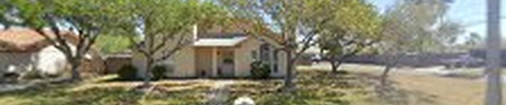 Augusta Lawn Care of Corpus Christi - Weed Control & Pooper Scooping
