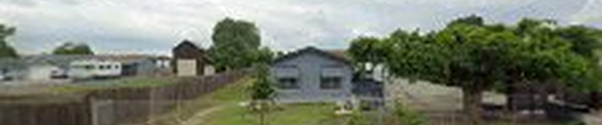 Ledesma Lawn Maintenance