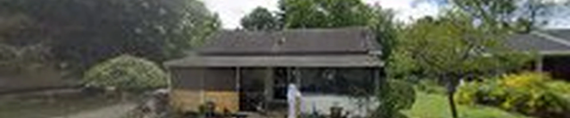 Esque Lawn & Landscaping, LLC