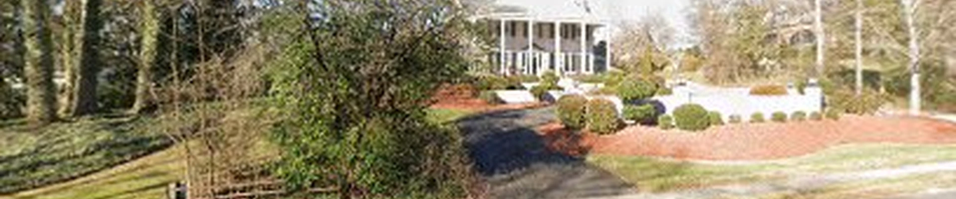 Lopez Landscaping & Lawn Maintenance
