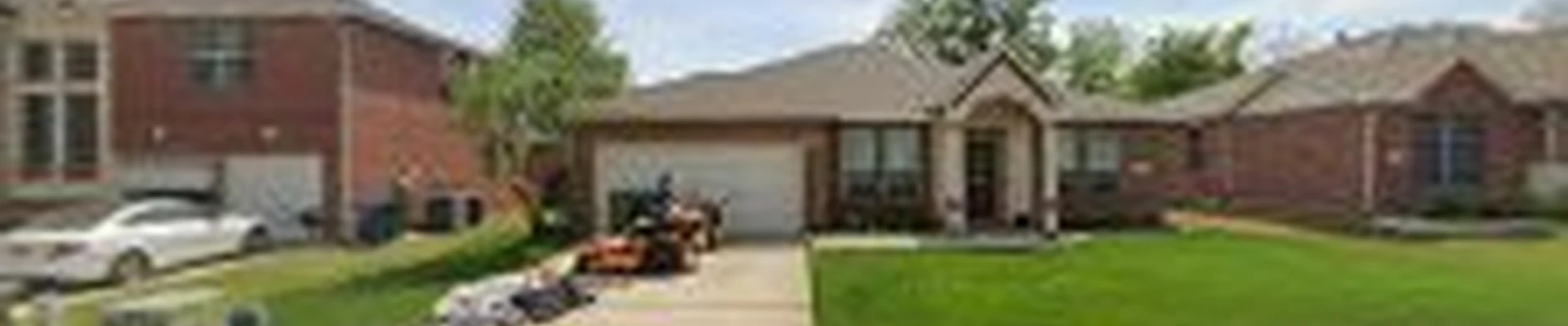 Mo-N-Grow Lawn Care Service