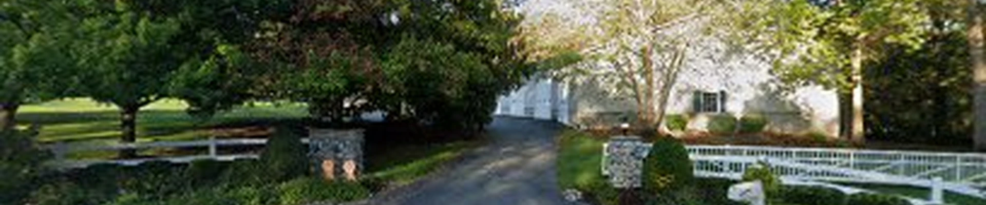 R.G.&J. Lawn and Landscaping