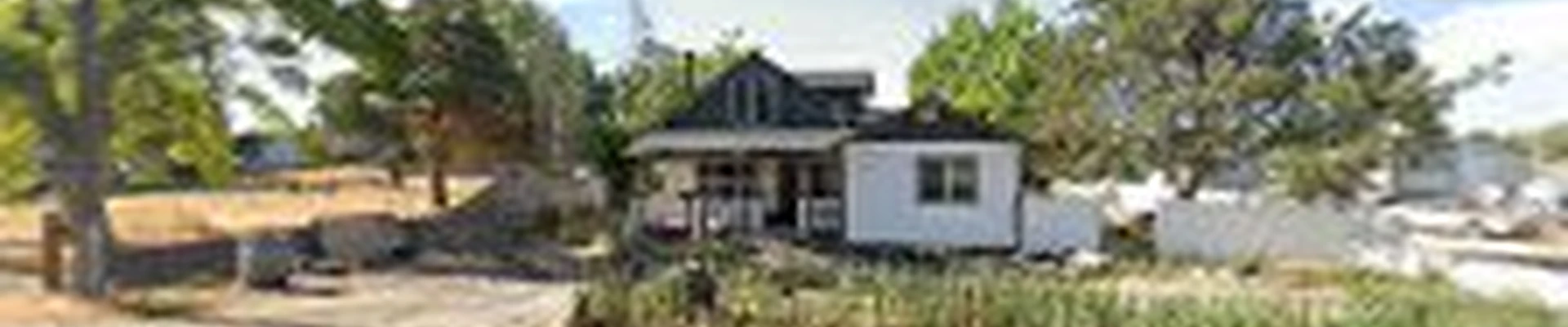 Emerald Landscape and Designs