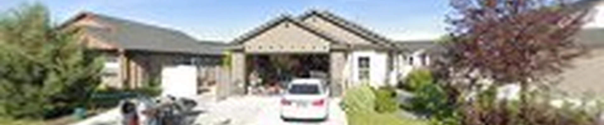 Zoom Landscaping LLC