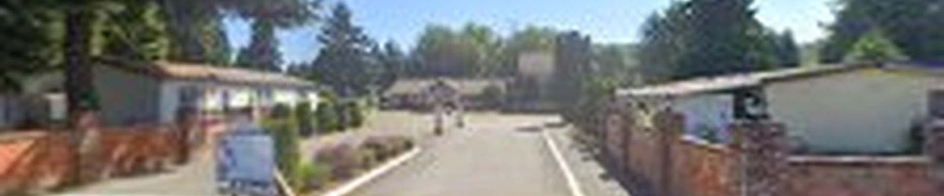 Distinctive Landscaping LLC