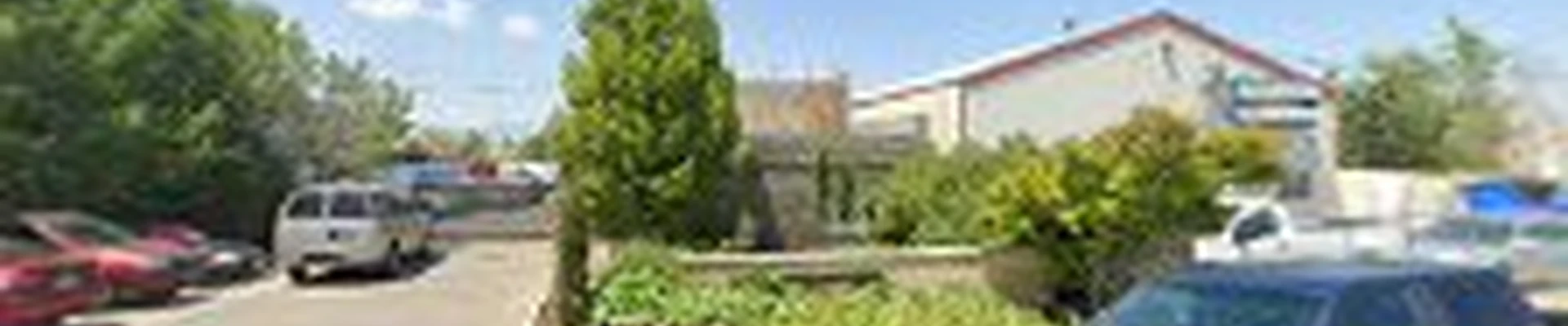 Earthology Landscape LLC