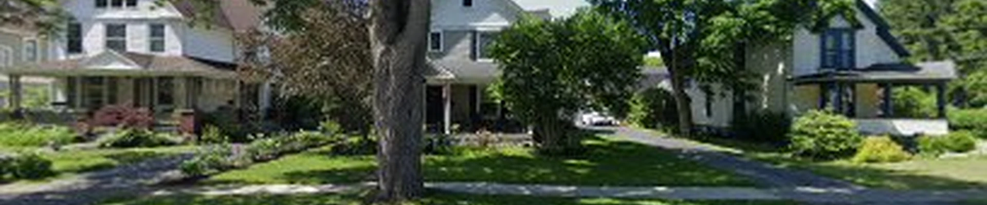 A To Z Interiors & Landscaping