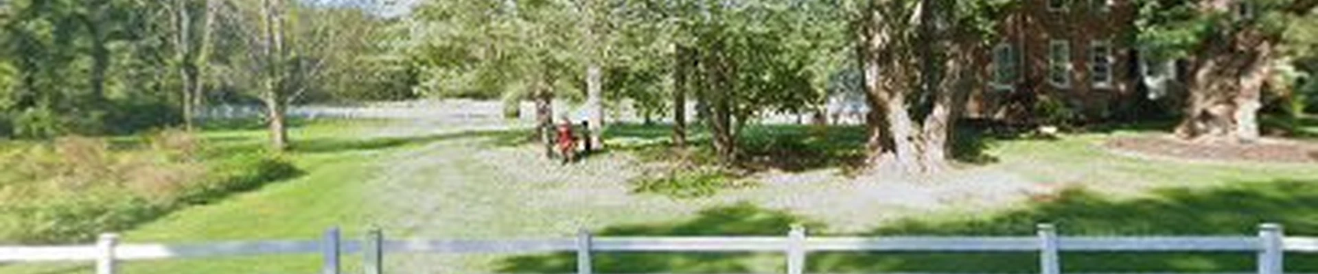 Stone's lawn and Landscape