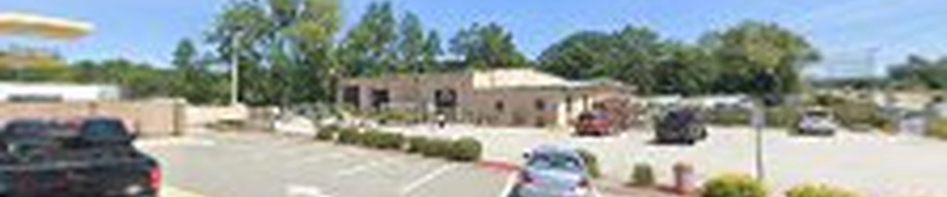 Robbins Garden Center
