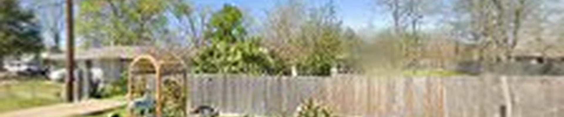Mercado's Lawn & Landscape And Tree service
