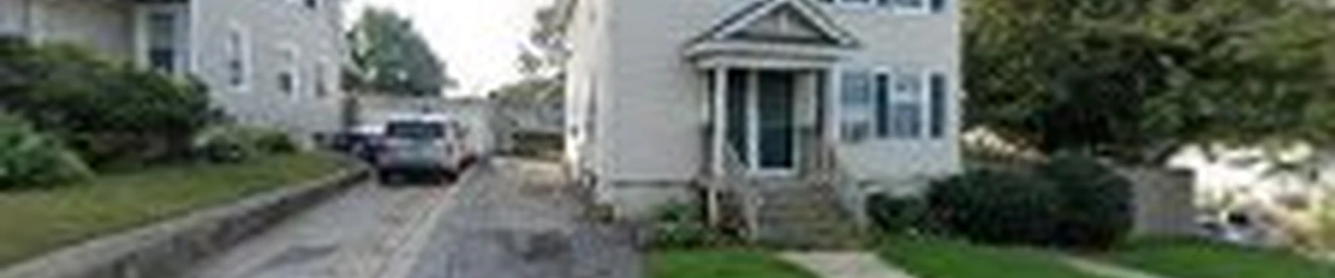 Flora Lawn & Landscaping Inc