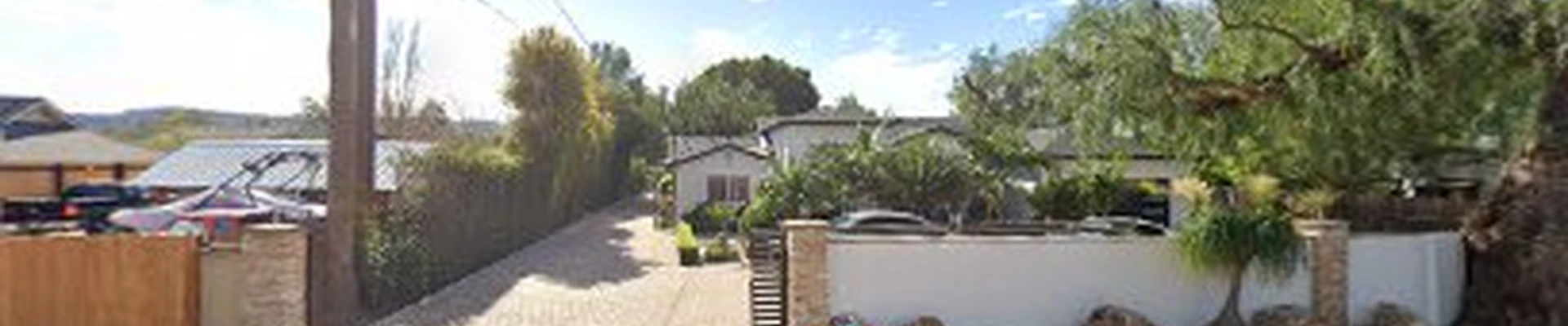 Calderon Landscaping and Tree Service