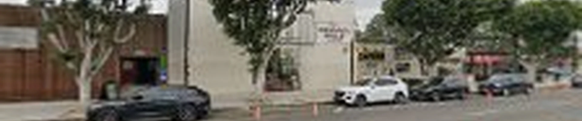 Onyx General Building
