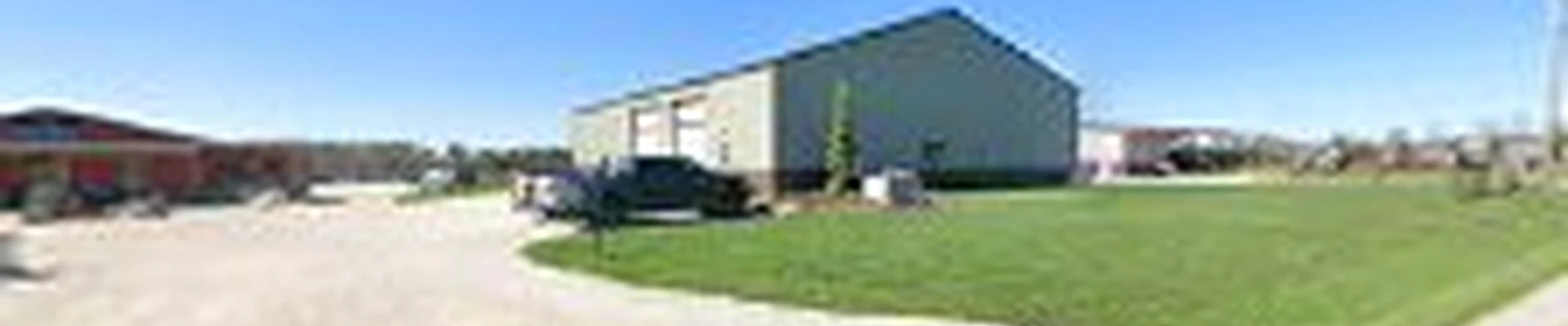 Custom Creations Landscaping & Lawn