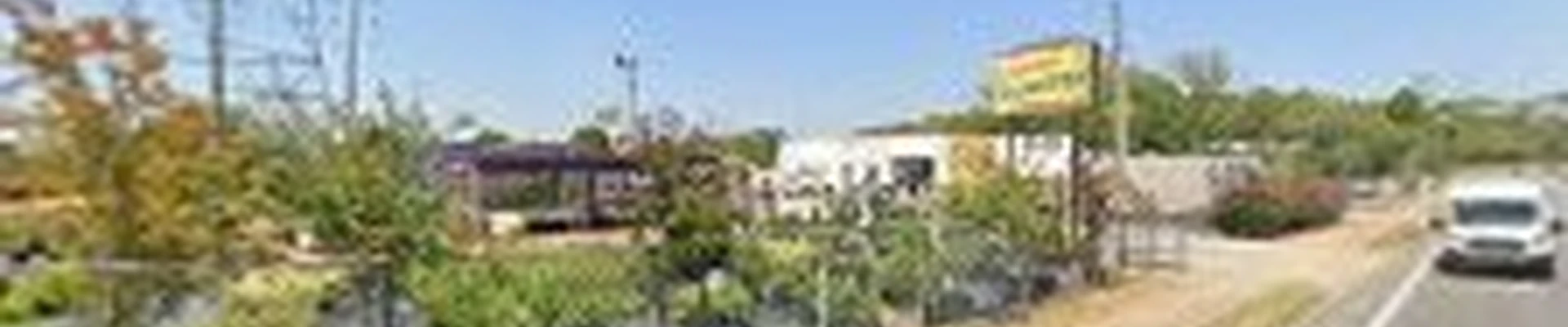 Larry's Nursery & Landscaping