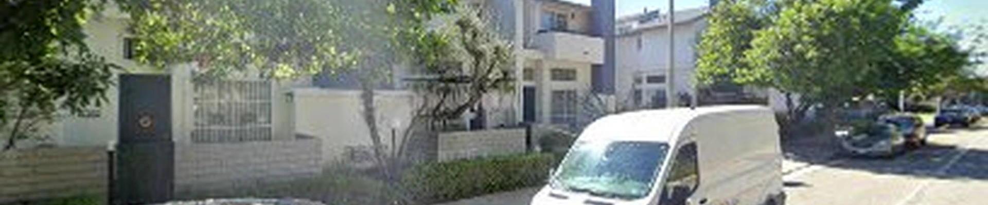 cleaning maintenance services