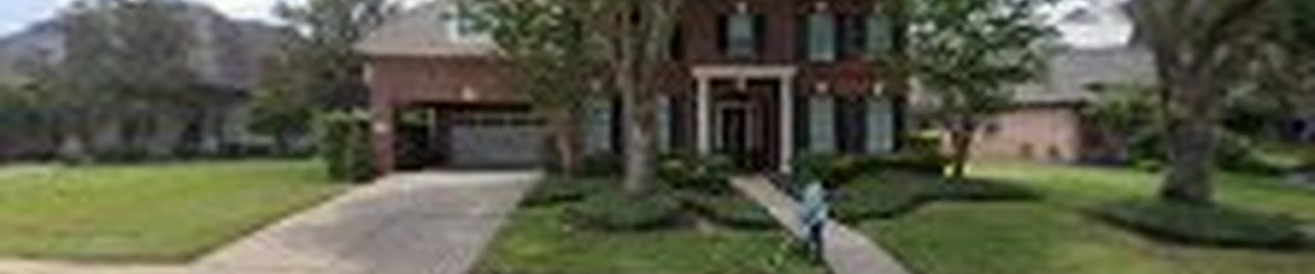 Raz Cleaning LLC