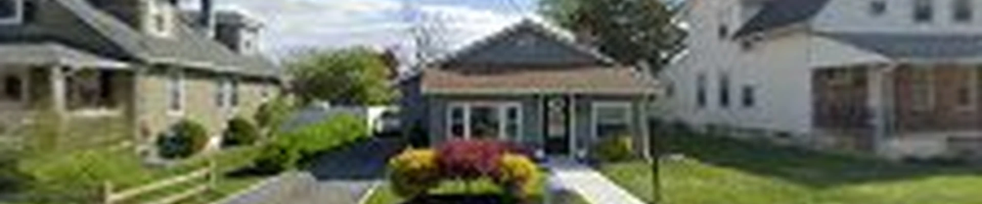 Four Seasons Carpet Cleaners LLC