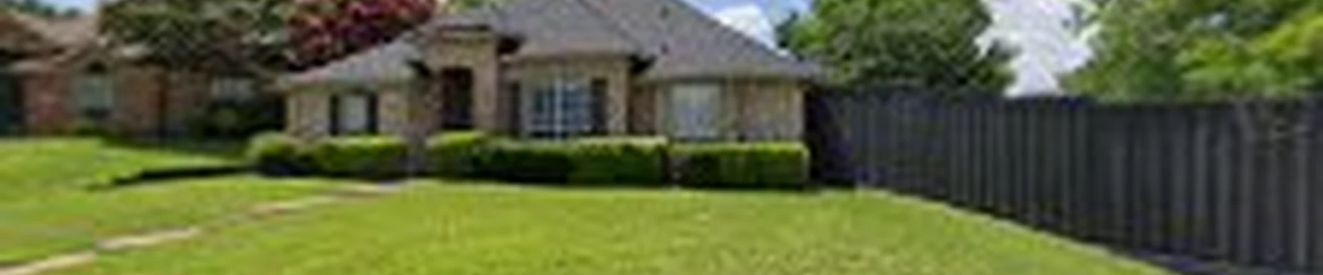 1st Noel Restorations - Gutter Repair, Cleaning & Painting Contractor