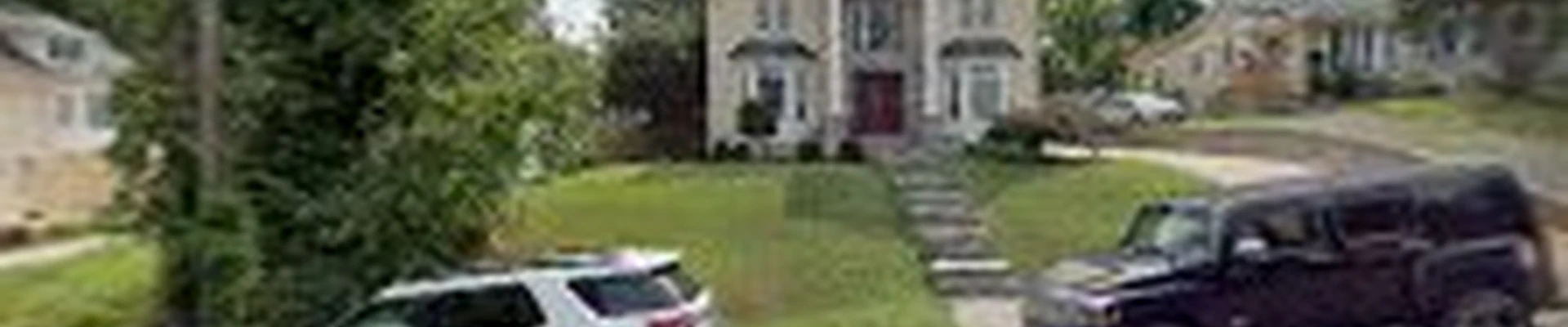 Gutter Cleaning Service LLc